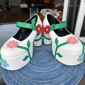 Sugar Thrillz White Floral Platform Shoes